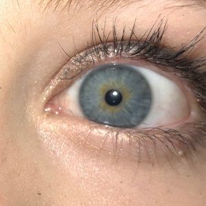 Meet your Posher, Savannah